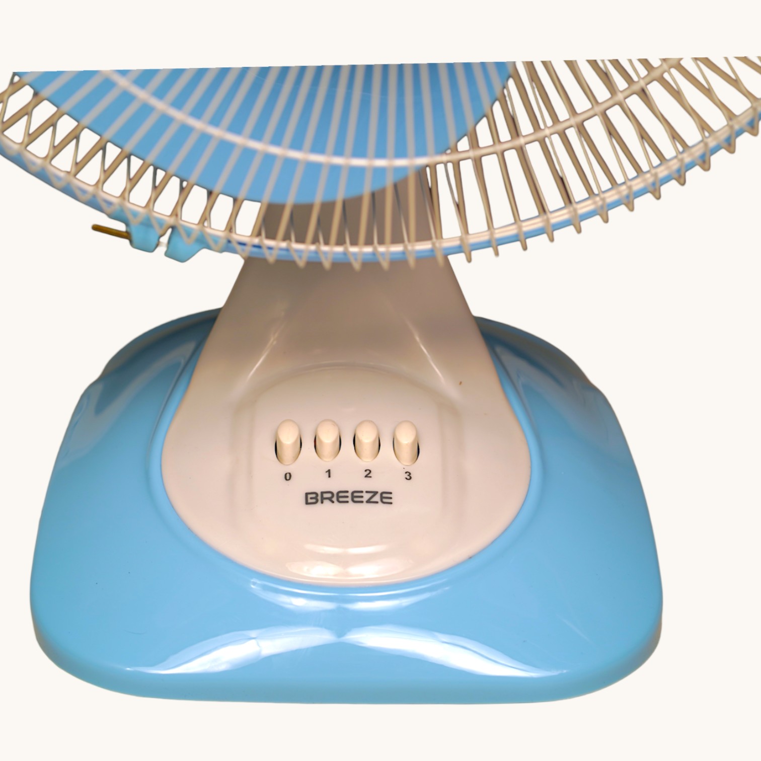 Breeze table fan blue (6)